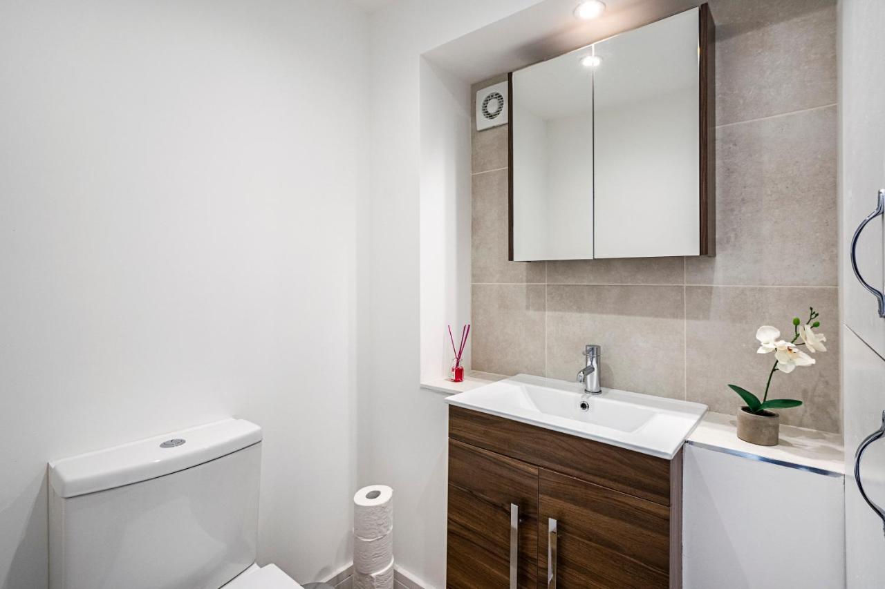 South Woodford 2 Bed En-suite House Apartamento *