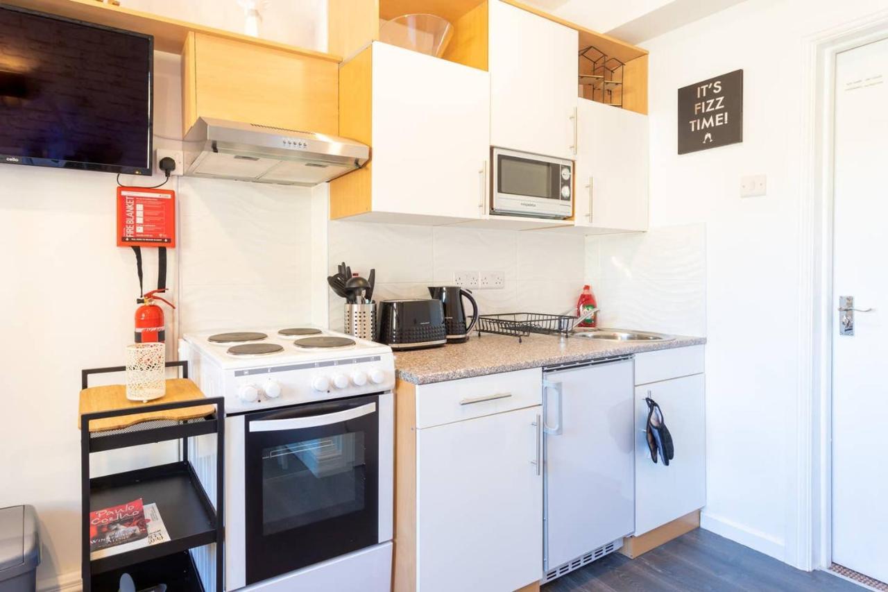Super 1 Bed Flat In West Kilburn Near Queen's Park * Londres