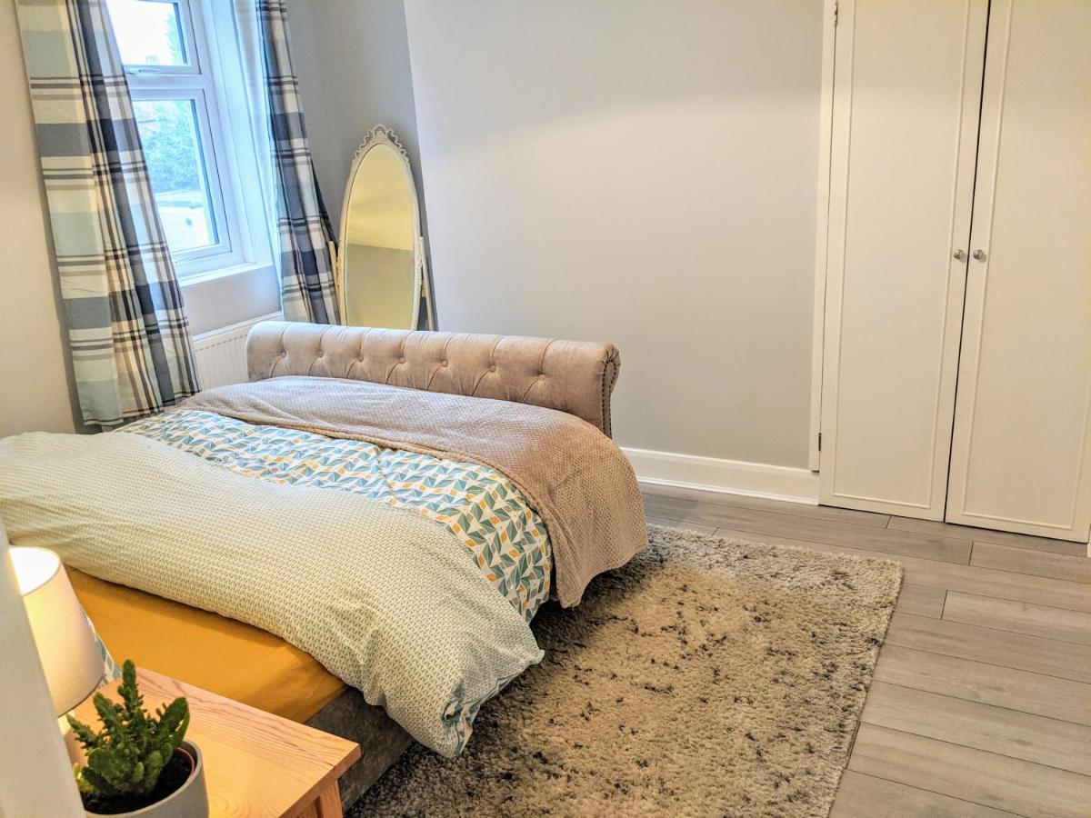 Tophome West Hampstead * London
