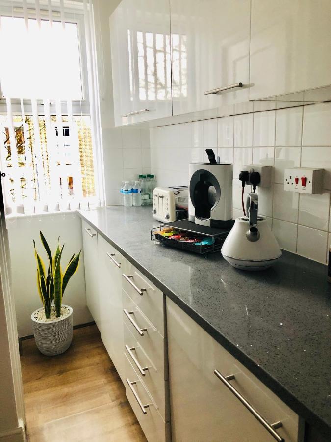 Super Location 1min From Metro 10min From Camden Apartment
