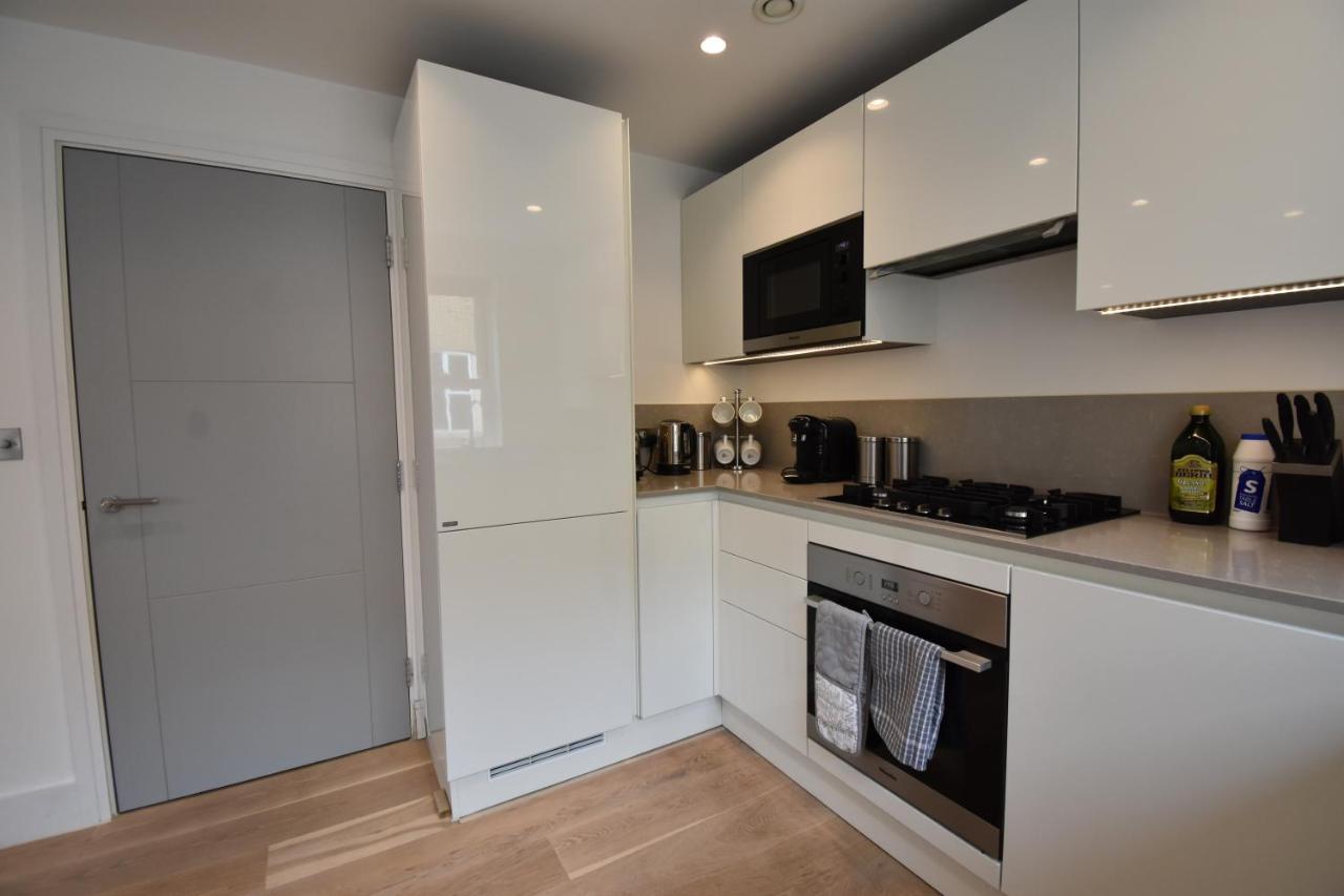 Northside Ealing Apartment *