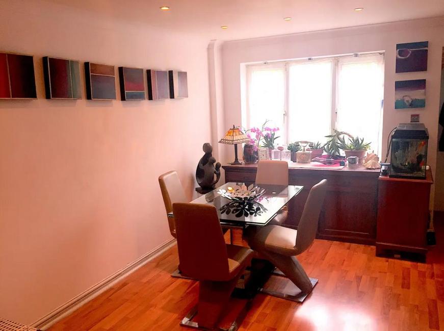 Lovely Double Bedroom In Rotherhithe Accommodatie bij particulieren Londen