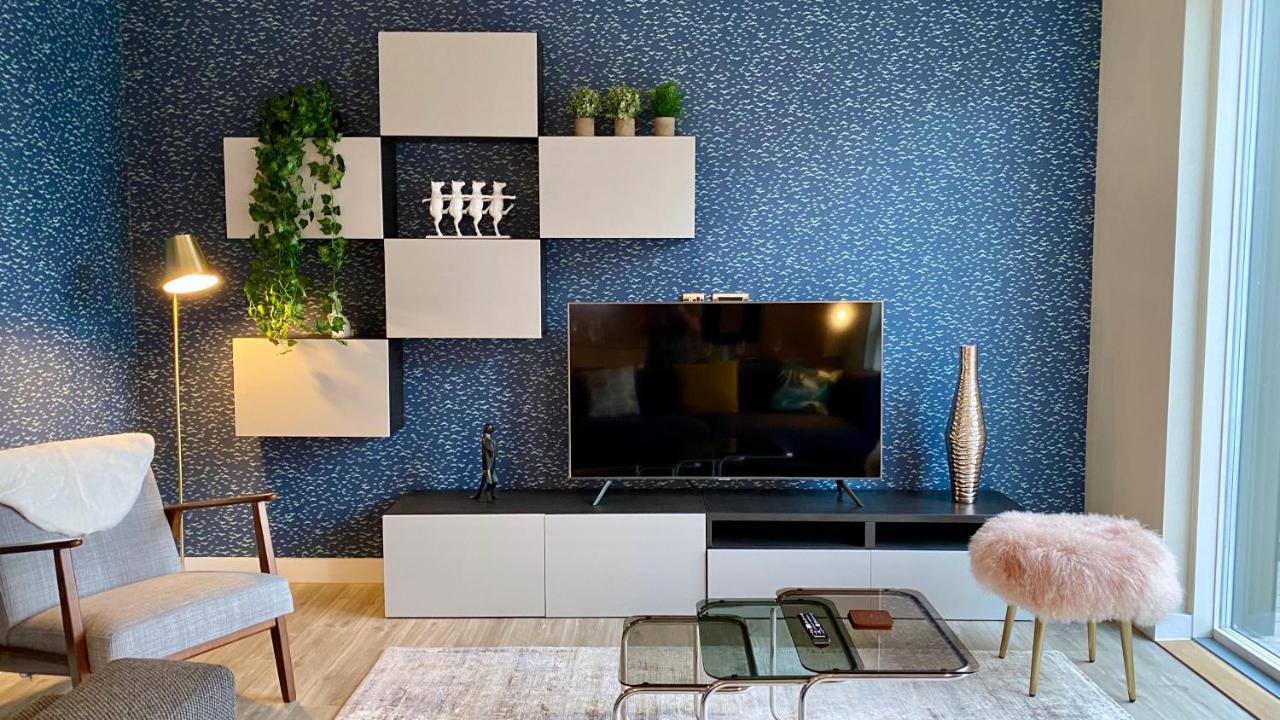 New Luxury 3-bed In The Heart Of The Olympic Park Appartement Londen