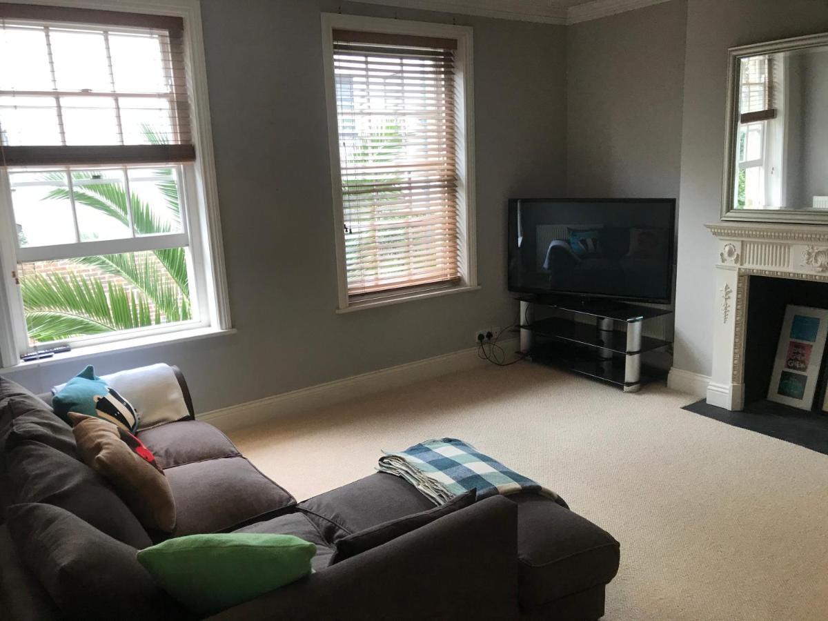 Luxury Central 3 Bedroom Family House Сasa de vacaciones