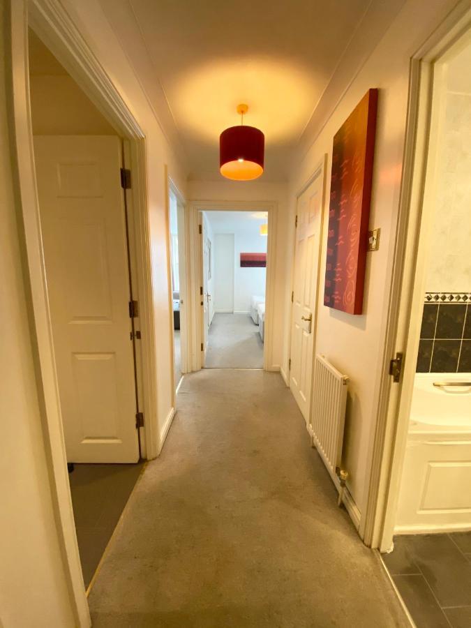 Apartment Next To Victoria Station