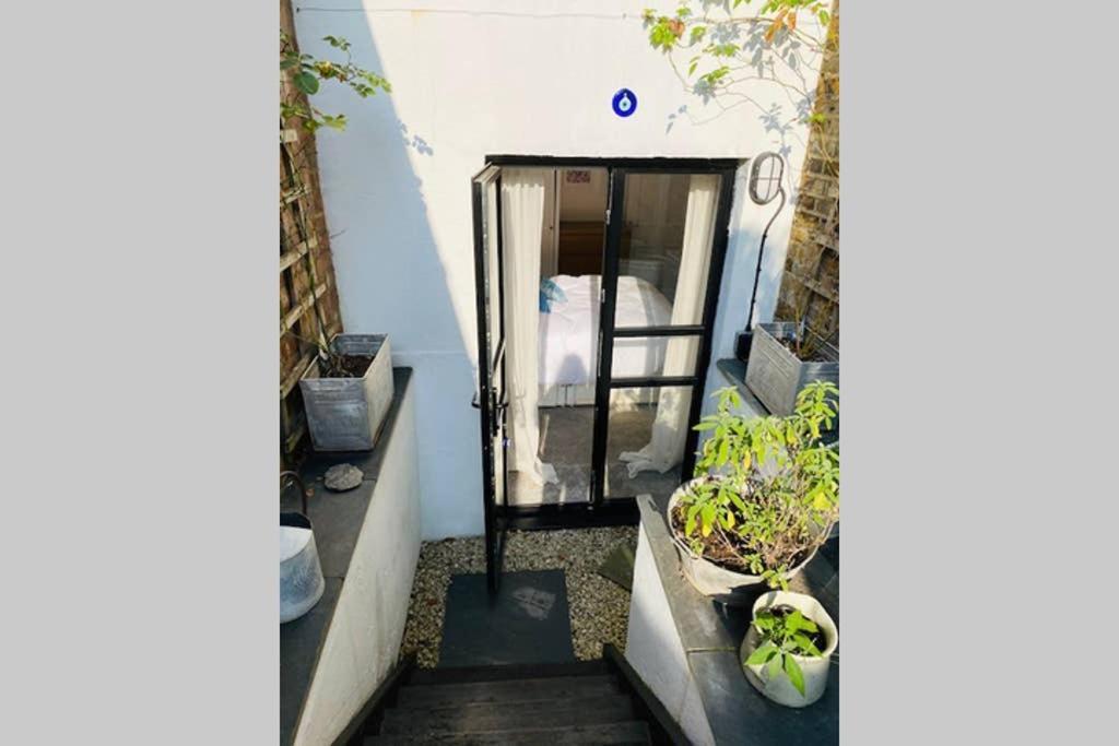 Stunning, Stylish Garden Flat In The Heart Of Wimbledon Apartamento Londres