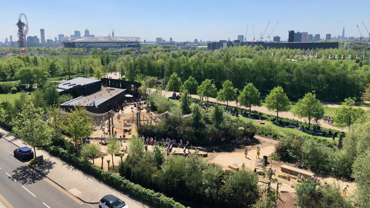 New Luxury 3-bed In The Heart Of The Olympic Park Appartement