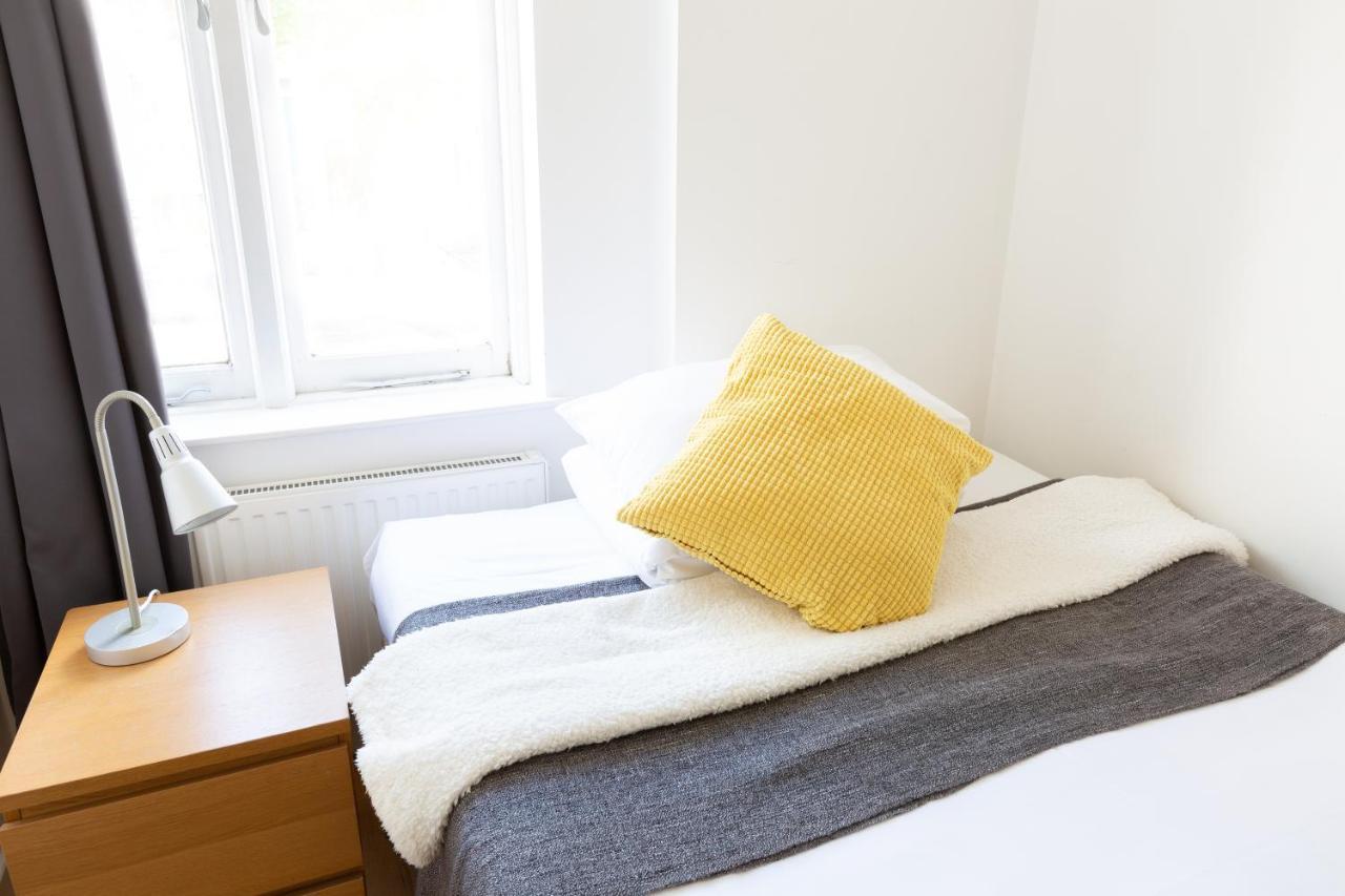 Shoreditch Apartment *