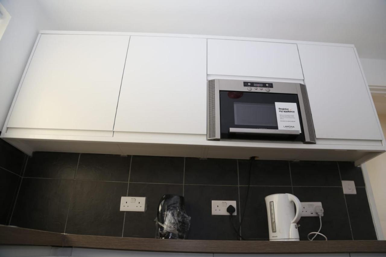 Holiday home Budget 4-bedrooms In Thamesmead