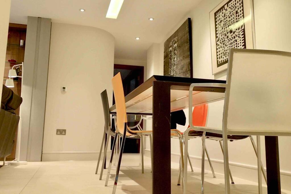Apartamento Stylish Large Cool 3 Bed 3 Bath Marylebone +ac Londres