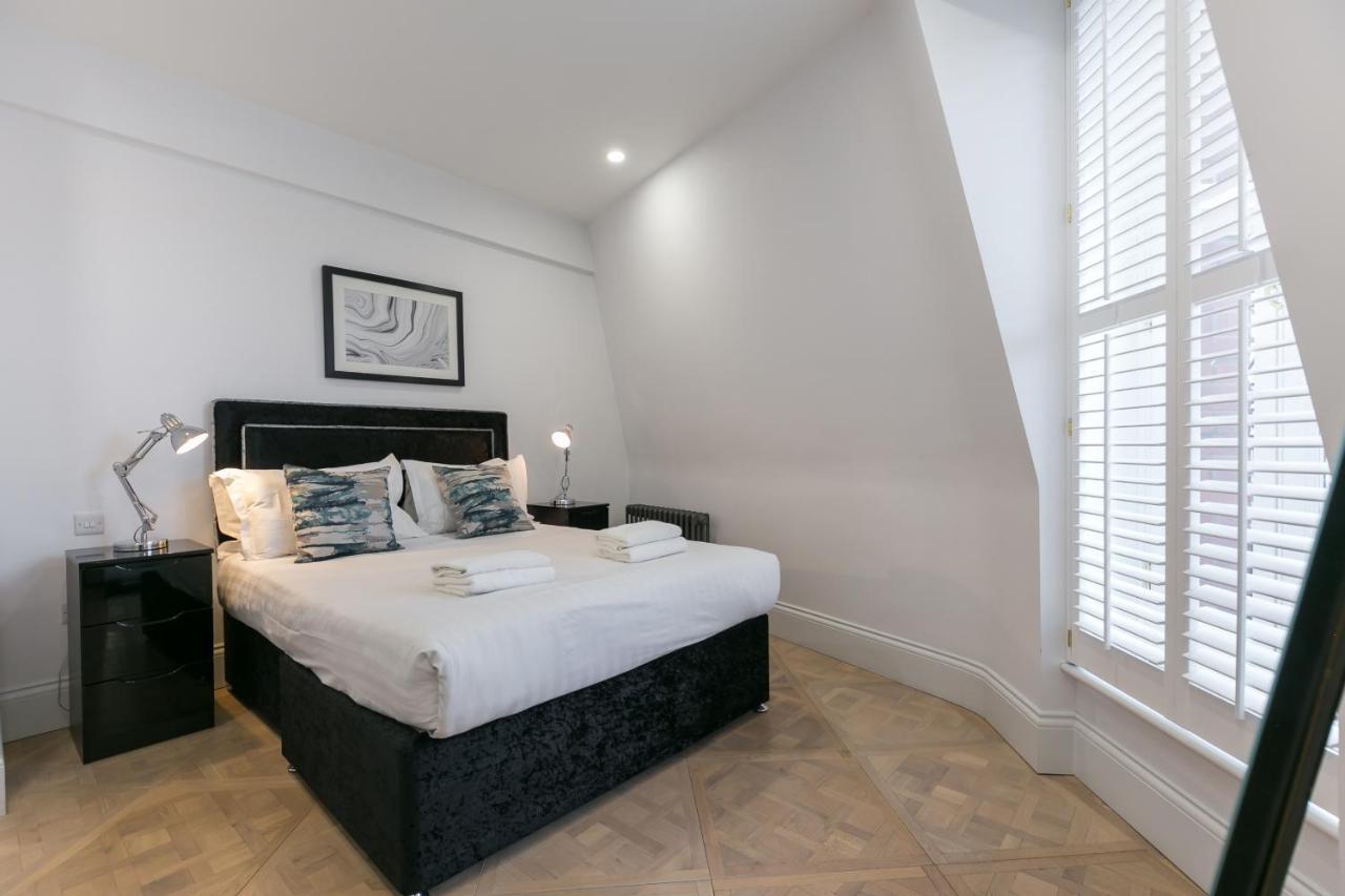 Urban Chic - Shaftesbury * Londen