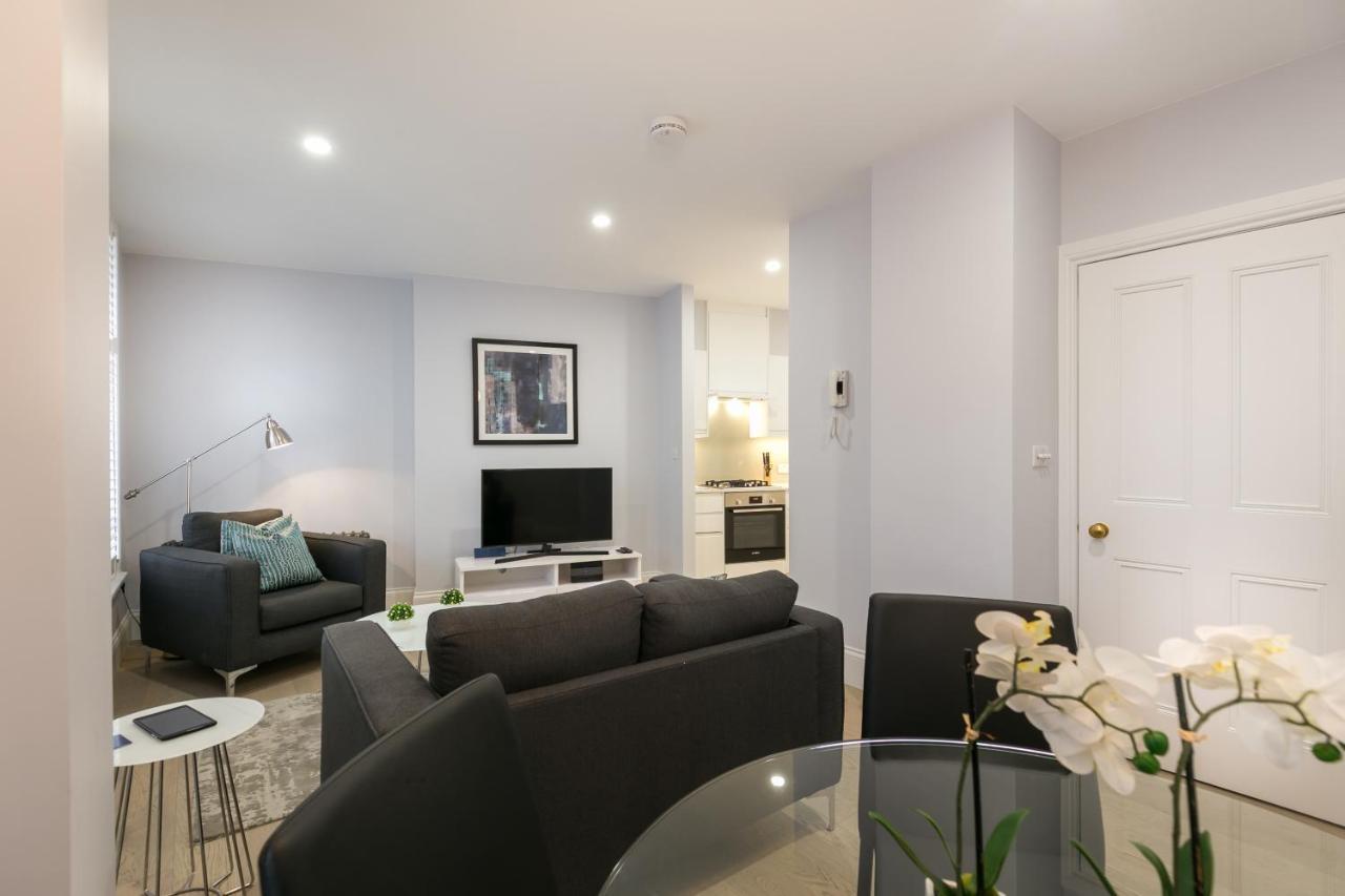 Urban Chic - Shaftesbury * Londen