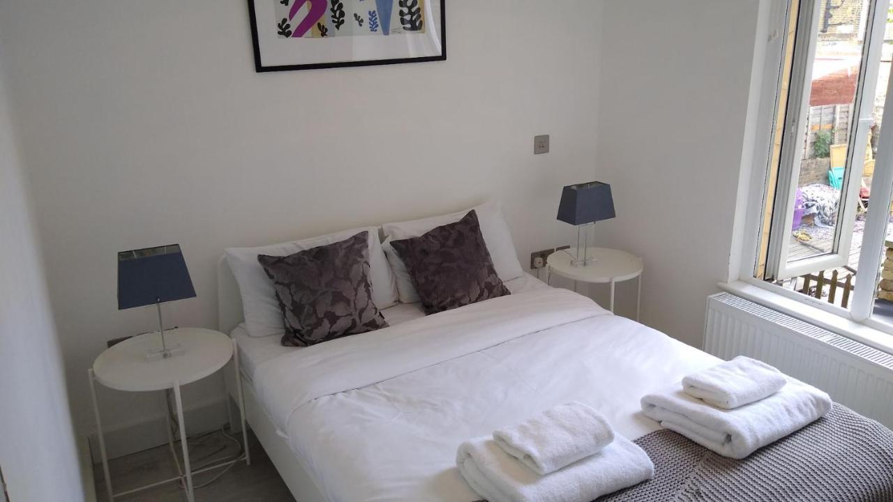 Modern 2 Bed Flat In Maida Hill Near Kensal Town In For Up To 4 People - 9mins To Tube Station Apartment