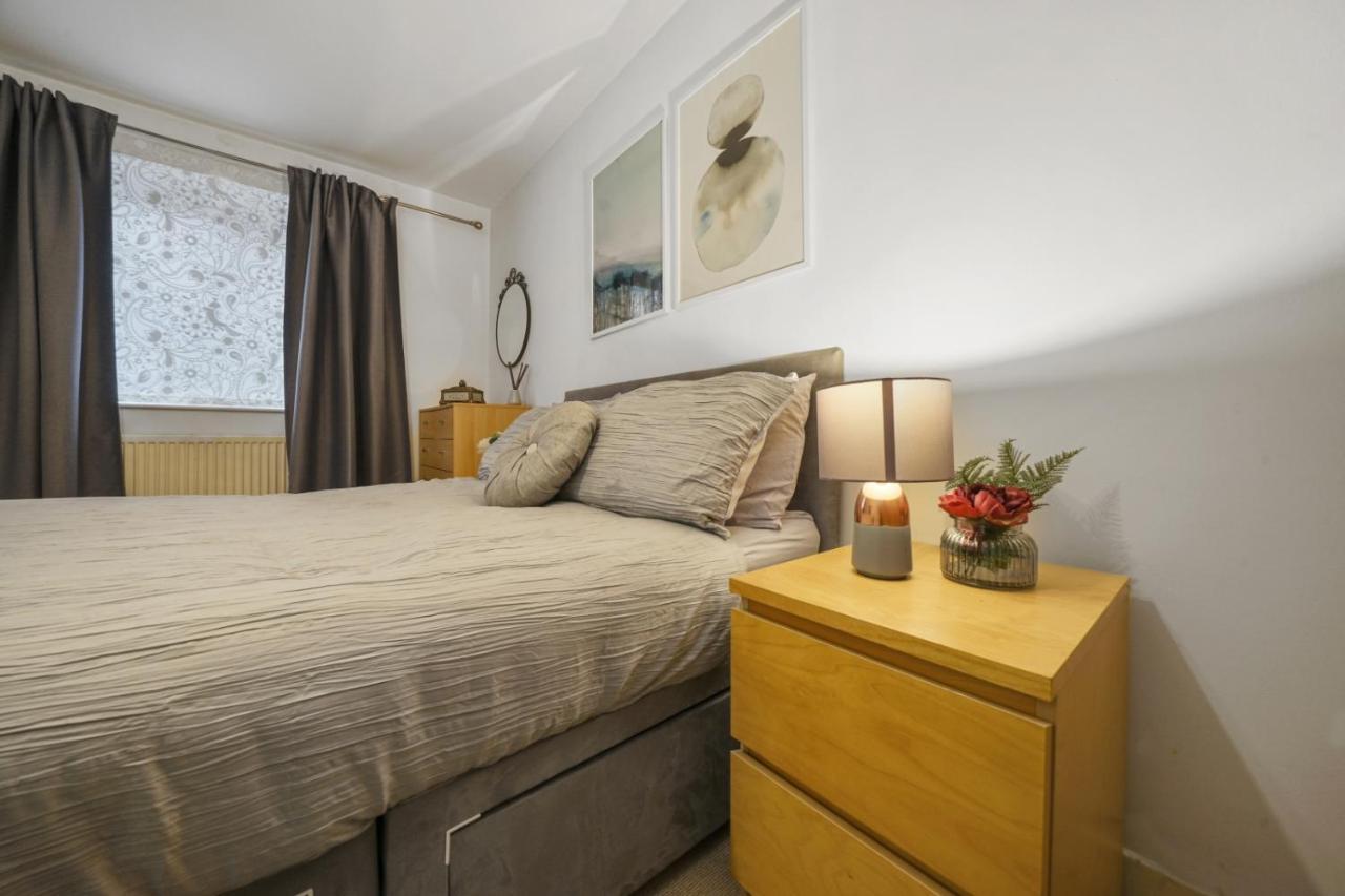 Bridge I Bed By Tower Bridge - Great Location Close To Transport Links * Londen