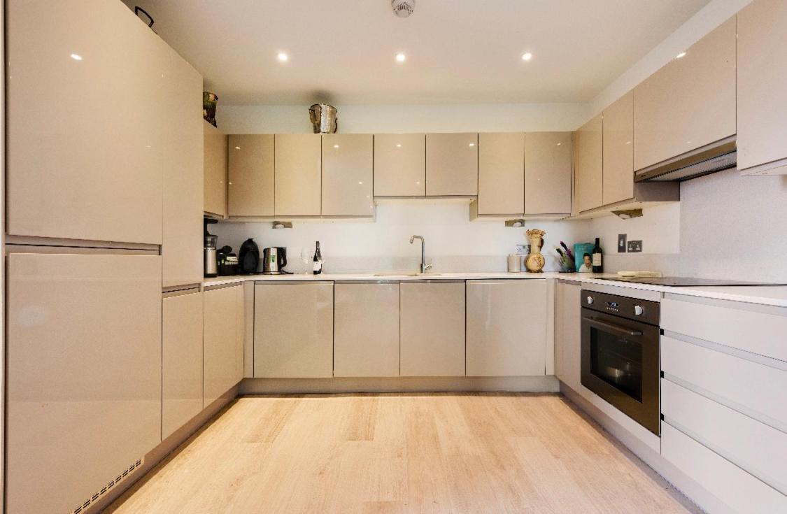 Lovely 2 Bed 15mins From Bond St * Londres