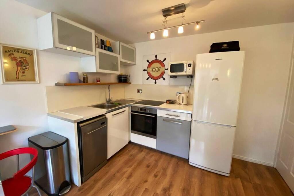 Appartement Two Bedroom Garden Flat In Zone 2