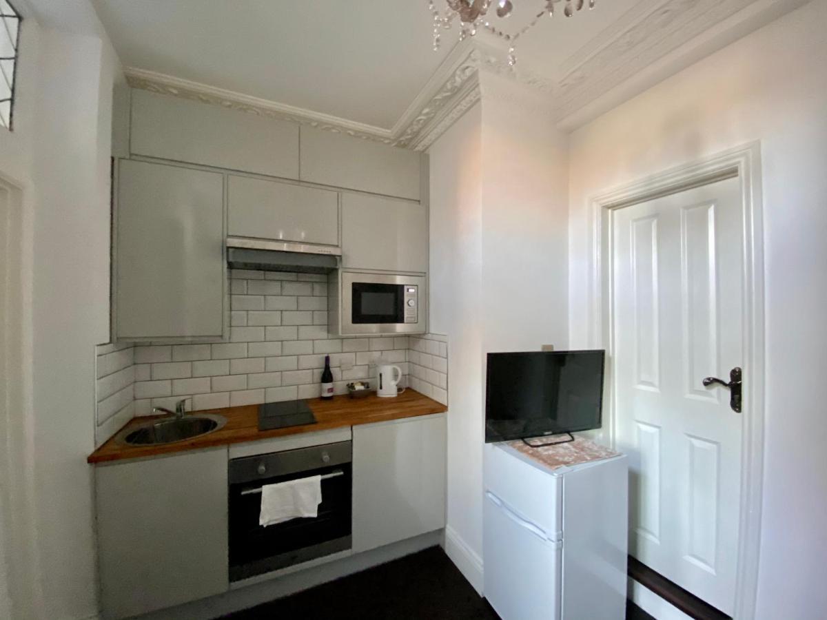 Putney Guest Holiday home