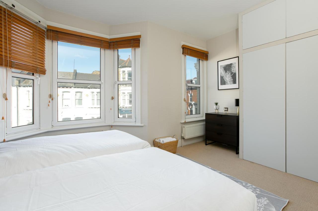 Fulham Lux * London