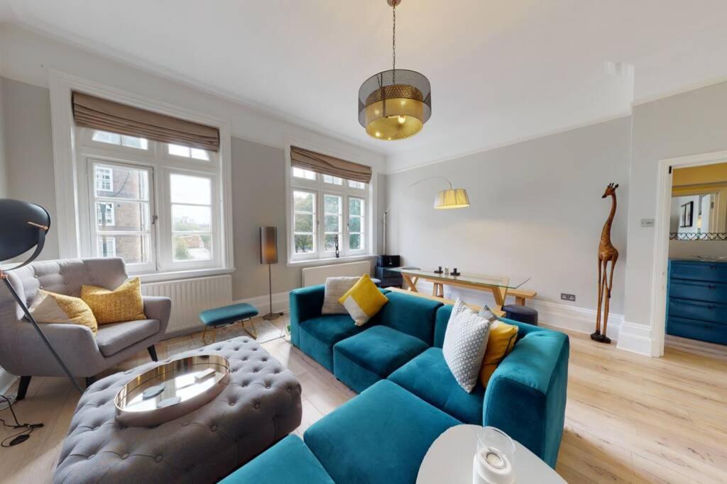 Modern 2 Bed Flat - The Black Dog Pub - 6 Mins From Vauxhall Station Apartment *