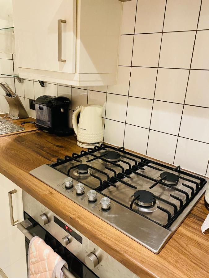 Stunning, Stylish Garden Flat In The Heart Of Wimbledon Londres