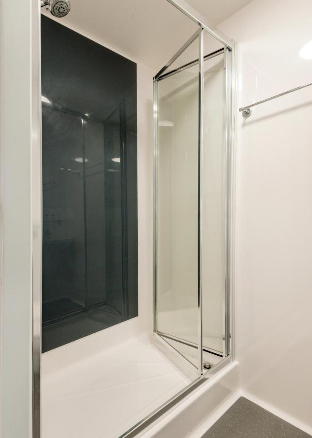 Amazing Studio - Great Area - Quick Links Central Apartment