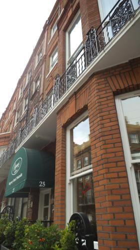 Regency Parkside Hotel London