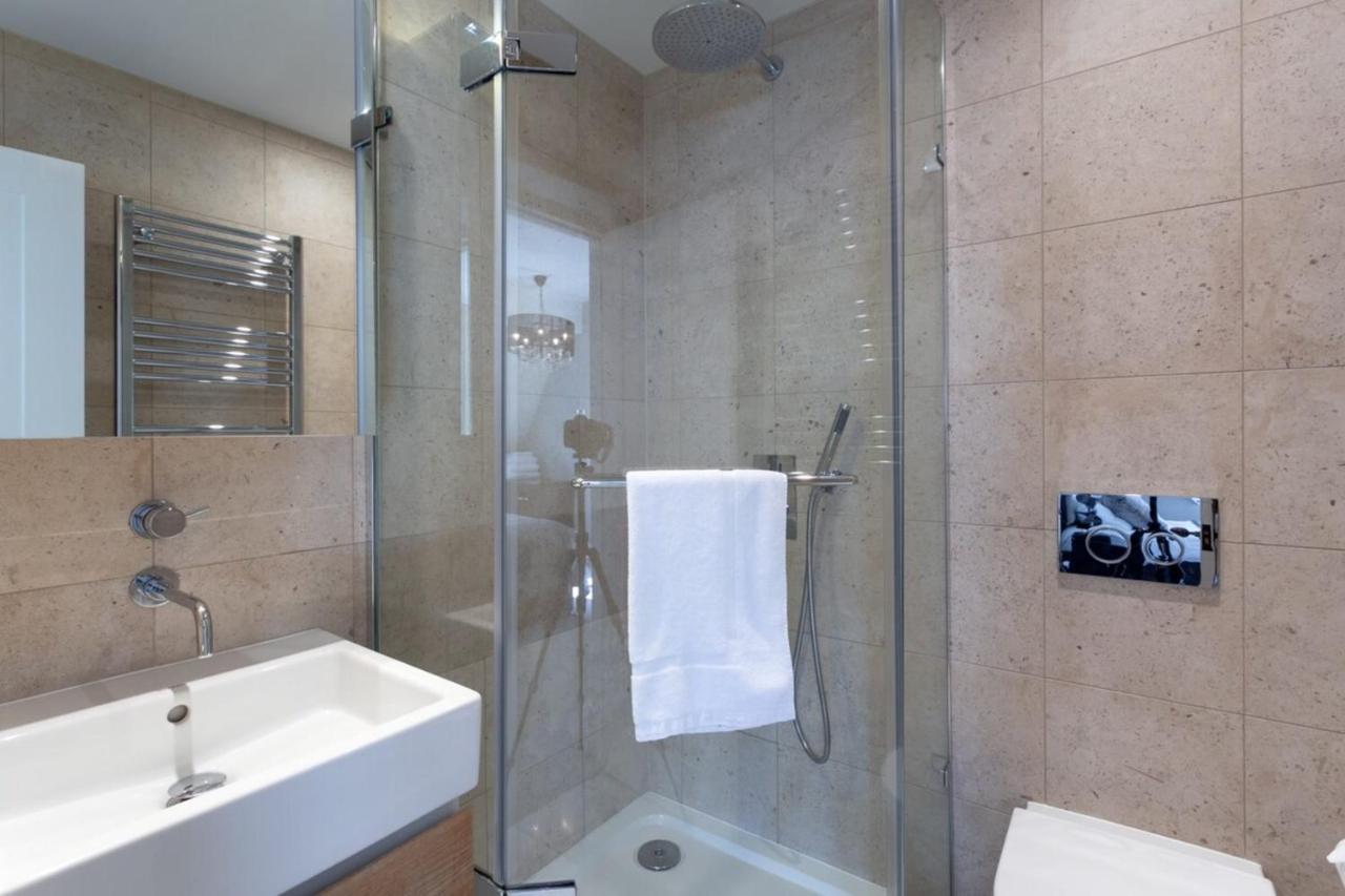 Luxury Mayfair 2 Bedroom Appartement Londen