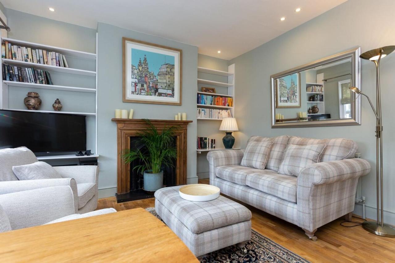 Appartement Quaint 2 Bedroom Flat - 9 Minutes Walk To Vauxhall Tube *