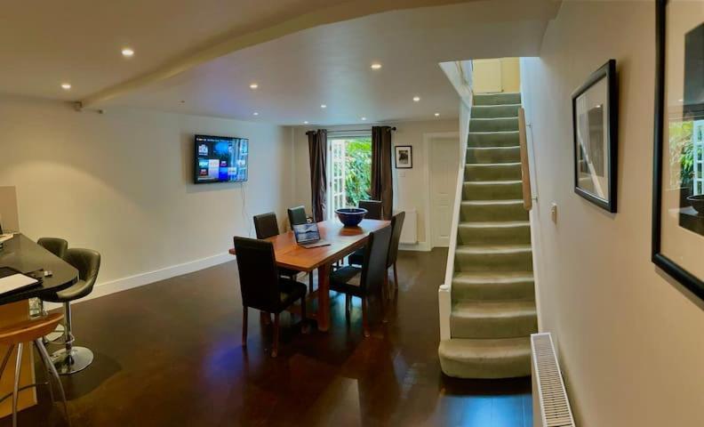 Luxury Central 3 Bedroom Family House * Londres