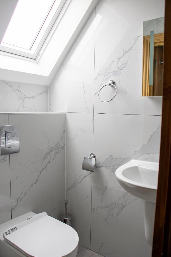 Hotel Burren London