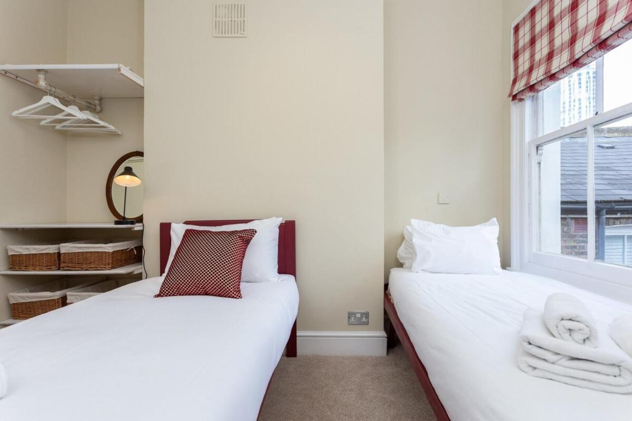 Quaint 2 Bedroom Flat - 9 Minutes Walk To Vauxhall Tube Appartement