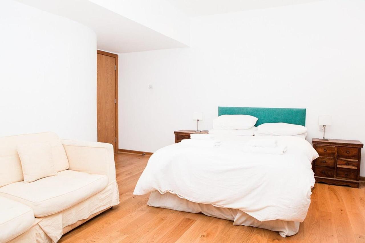 Spectacular 4-bedroom Close To Eye Appartement Londen