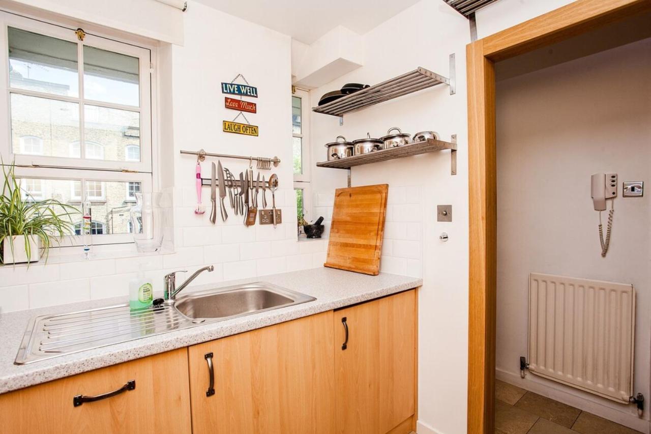 Stylish 1 Bedroom Flat In Vauxhall London