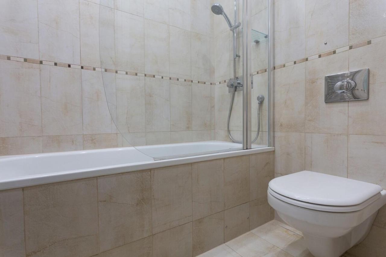 Bright And Spacious 1 Bedroom In The Heart Of Kensington Appartement