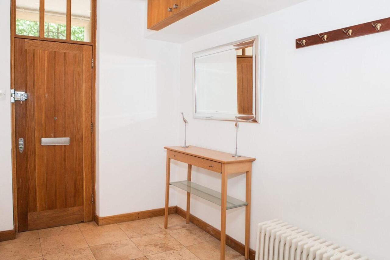 Spectacular 4-bedroom Close To Eye * Londen