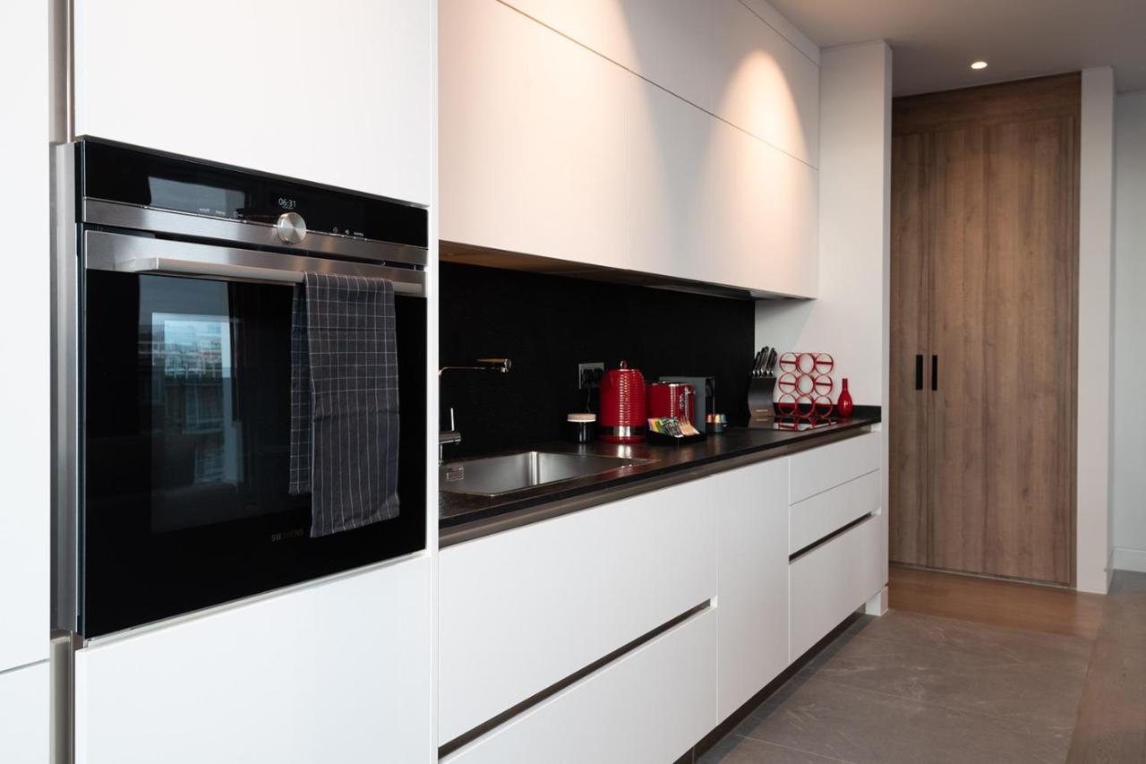Mirabilis - Bayham Place Apartment