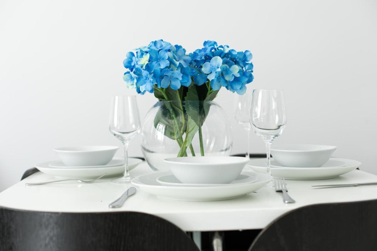 Central Bayswater Apartment *