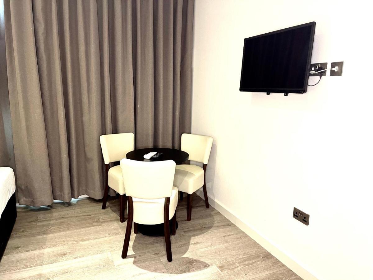 So Park Battersea Aparthotel 4*