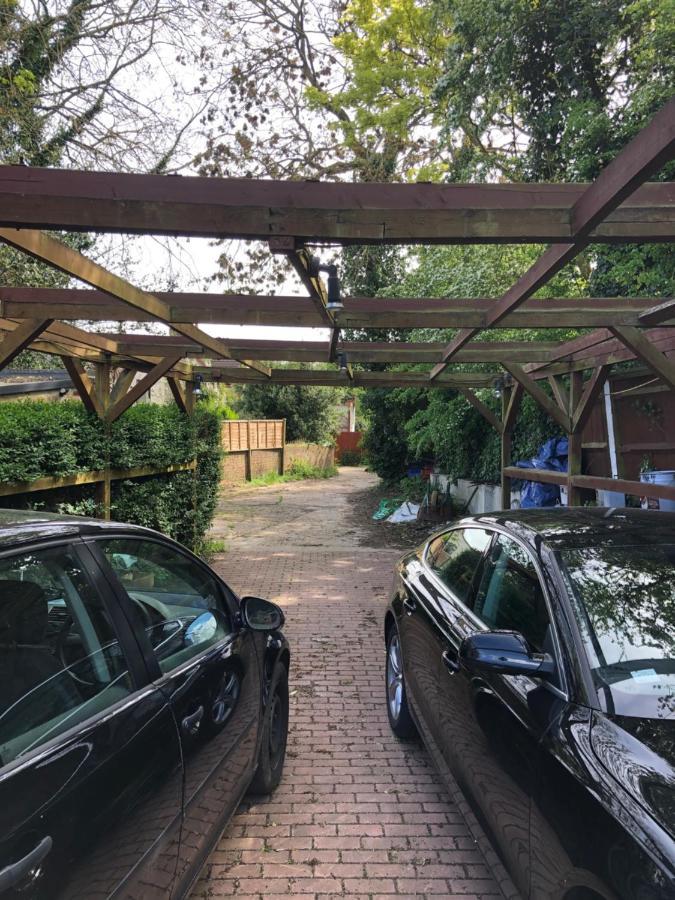 Homestay Self Contained Ensuite Double Bedroom With Own Entrance Free Off Street Parking