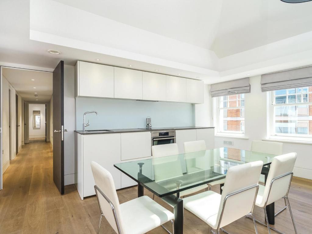 Appartement Stunning And Bright - Romilly Street Londen