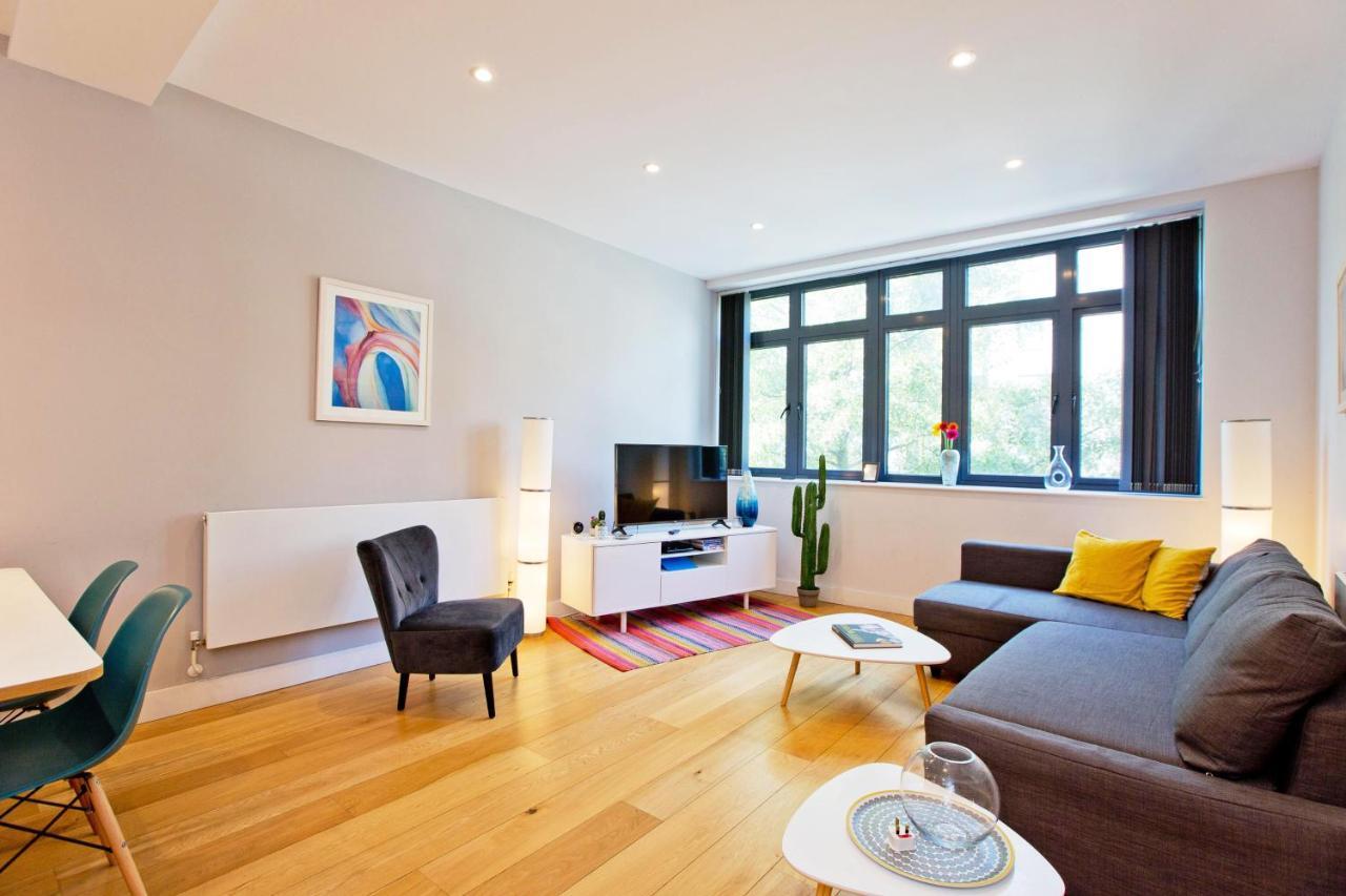 Highbury Holloway - Conveinent Location
