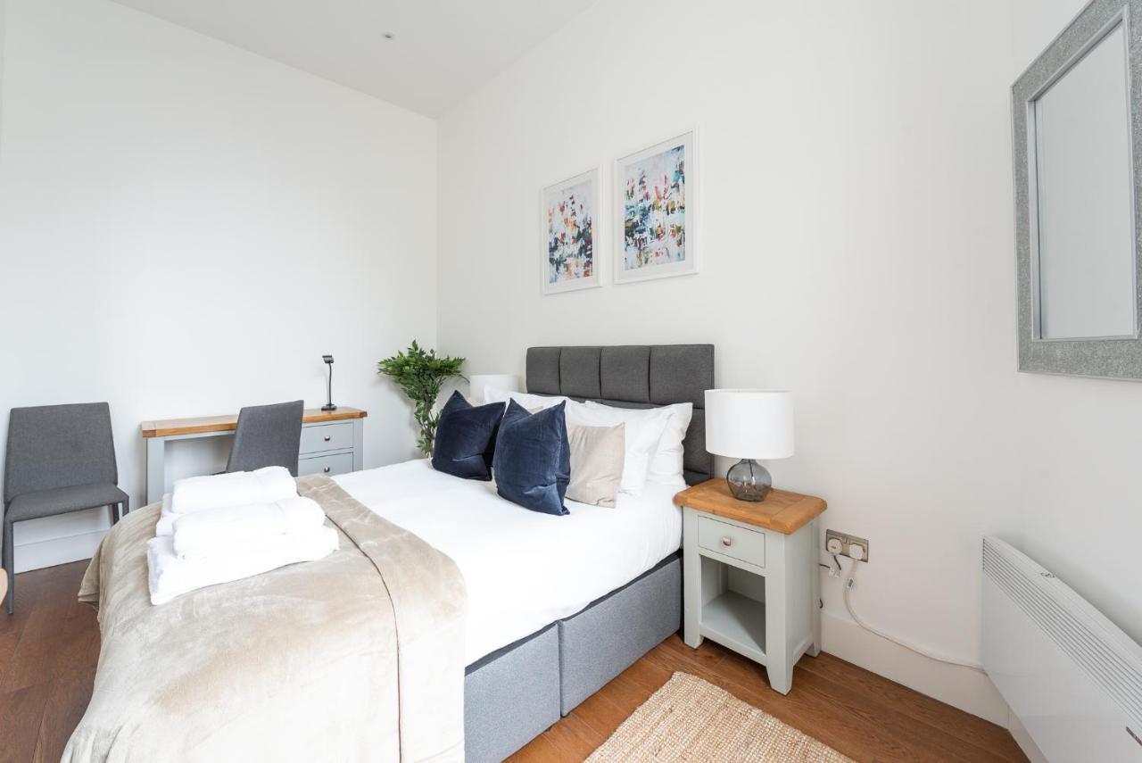 Bayswater By Capital Apartment