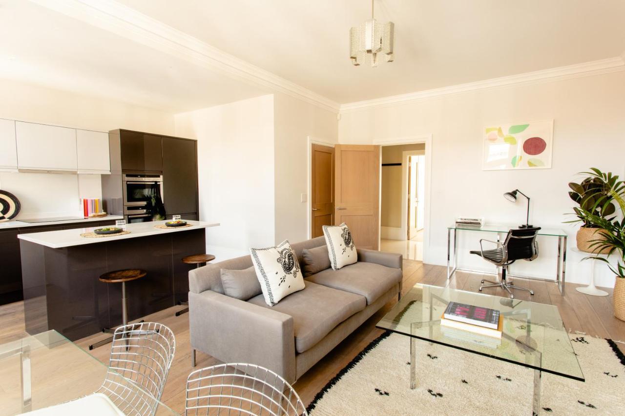 56 Welbeck Street Aparthotel 5*