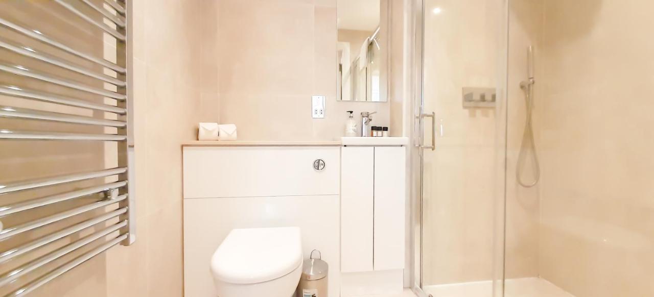 One Bed Serviced Apt Near Holborn In Chancery Lane Apartment London