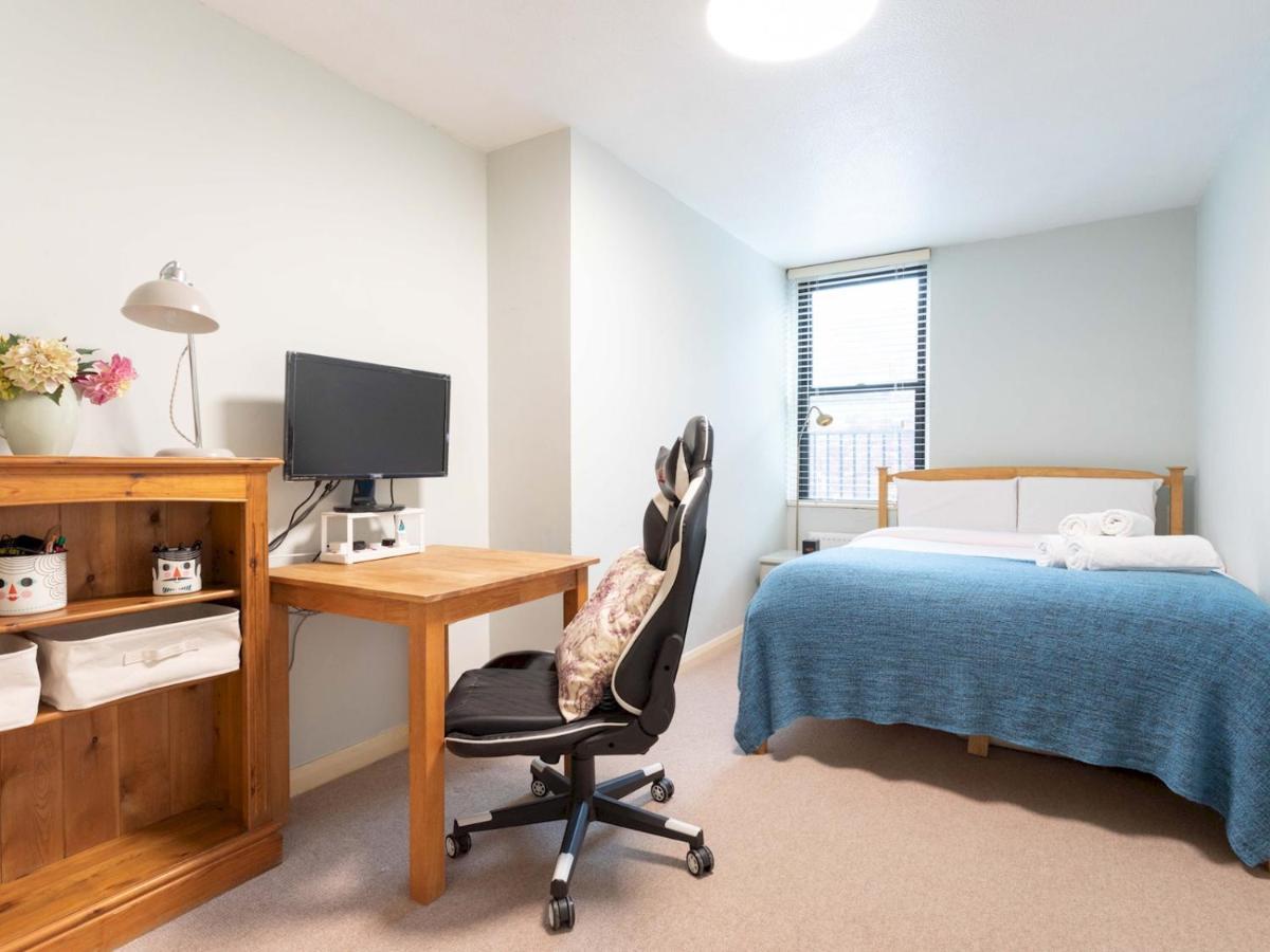 Pass The Keys Pimlico Minutes From Big Ben, And Eye Apartment London