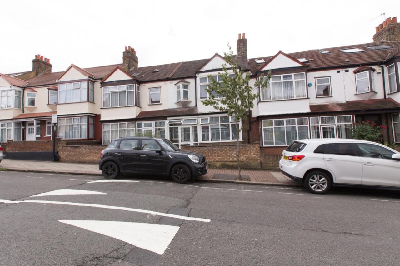 Homestay Tooting Bec By Dc *