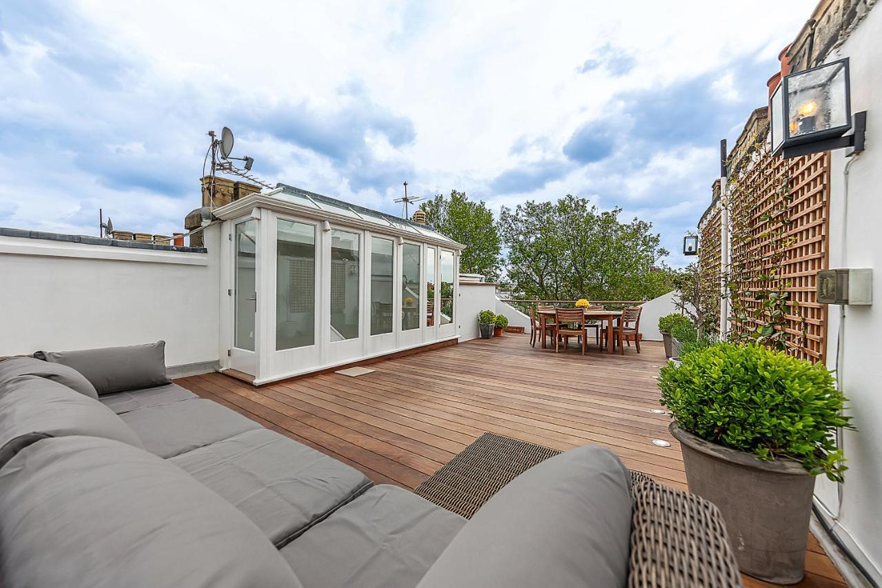 Veeve - Roof Terrace Views In Chelsea London
