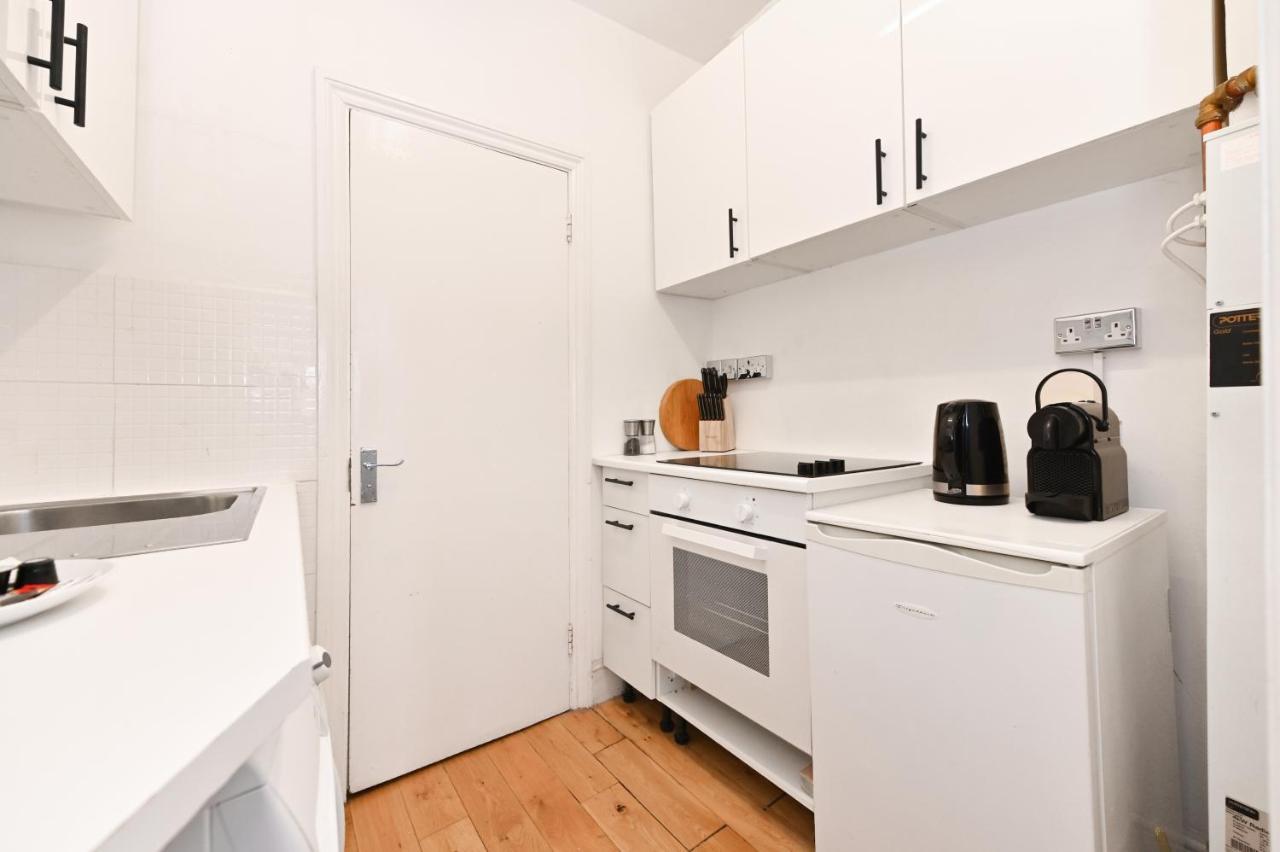 Soho Apartment, Theatres & Old Compton Street Apartment London