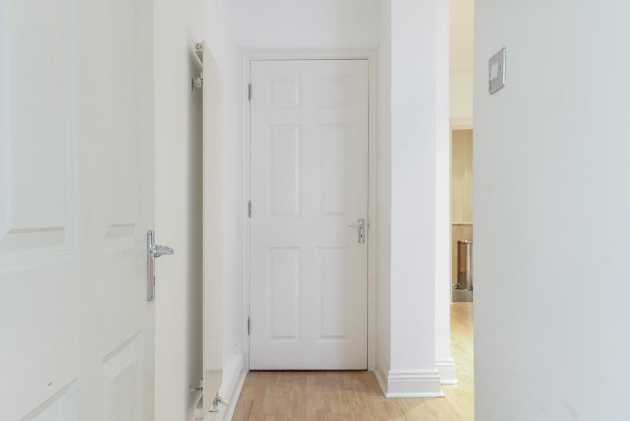 Spacious 1 Bed Sloane Square
