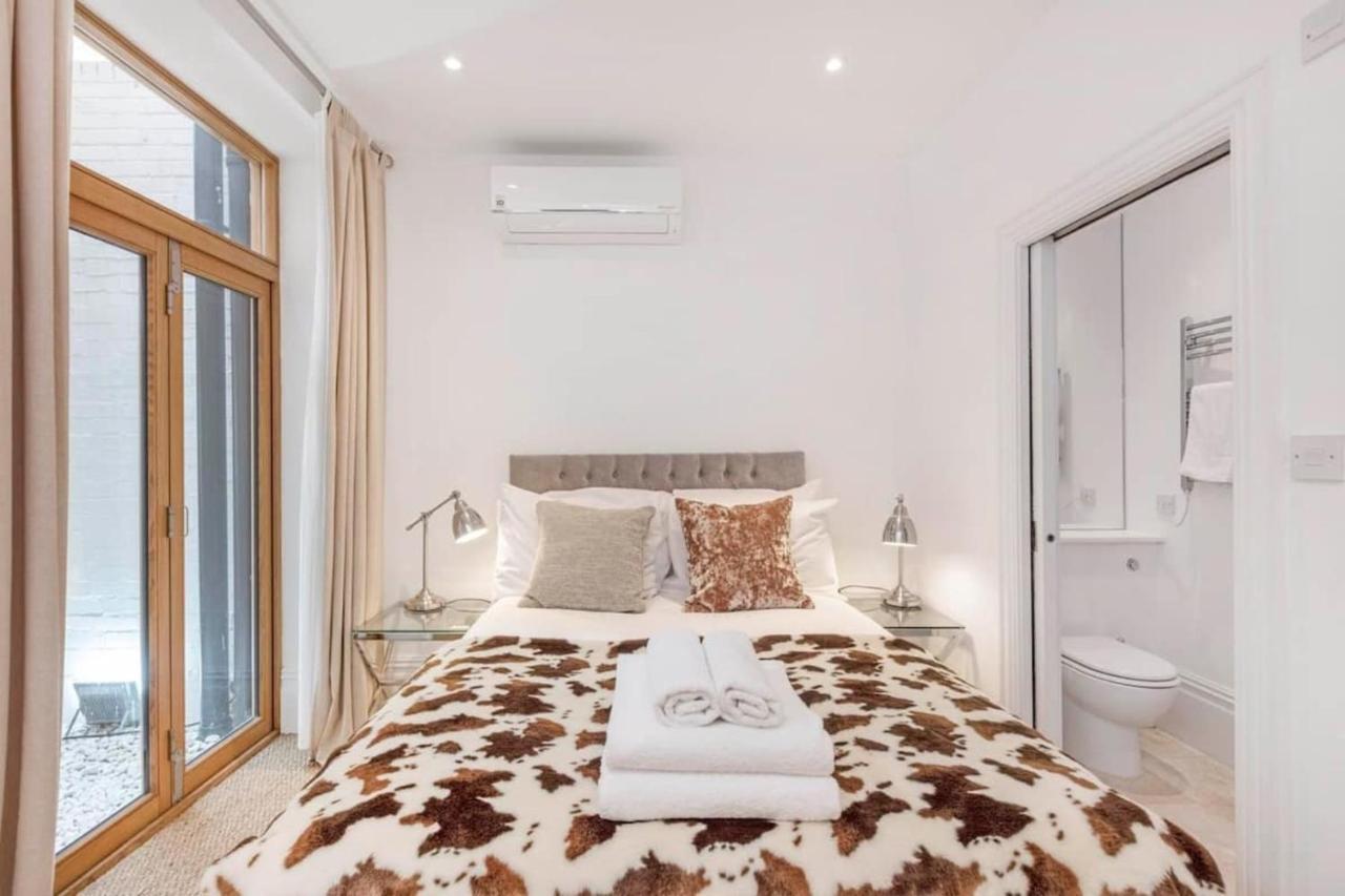2 Bed Garden Flat With Air Con By Fulham Broadway Londres